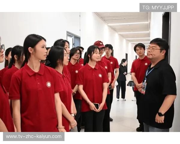 世界田径公开赛在赛事服务中提升志愿者职业化与现场医疗配备，世界田径联合会
